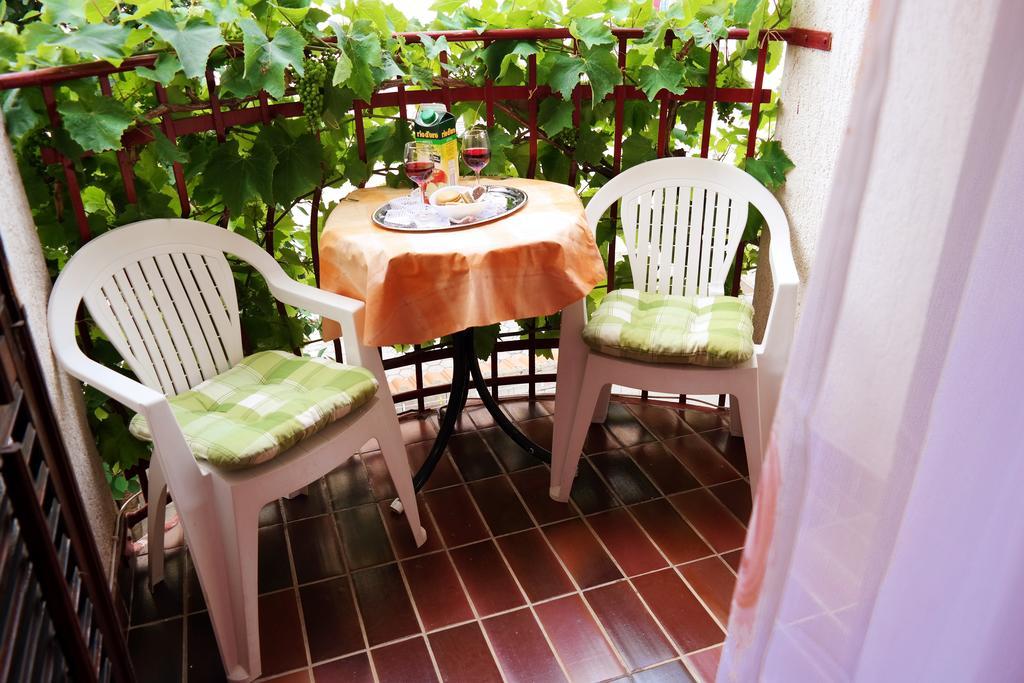 Apartments Nea Rovinj Ngoại thất bức ảnh